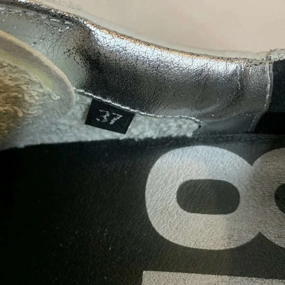 P448 John Round Toe Sneaker Iridescent White Silver Size 37 - Picture 9 of 16